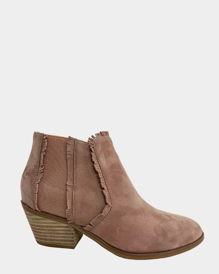 Chrissie Dame Boots