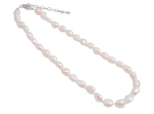 Kiwicraft Pearl Necklace