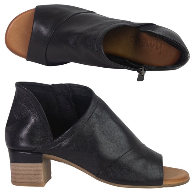 Lee James Footwear Page 2 Compleat Lee James