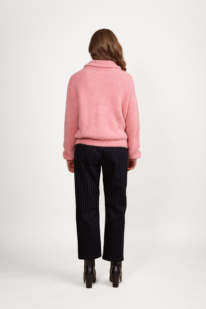 Vassalli Relaxed Fit Half Zip Sweater with Collar