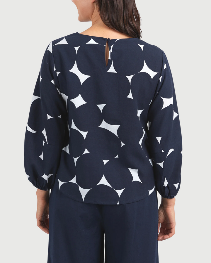 Elm Demi Spot Top