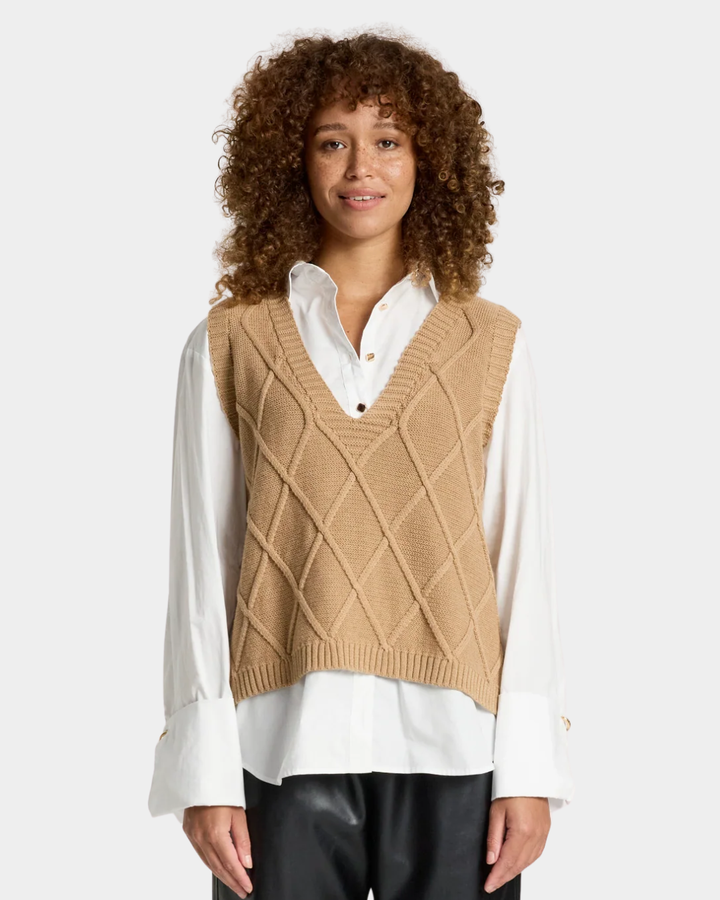 eb &amp; ive Liora Knit Vest