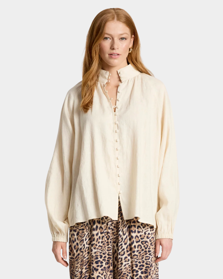 eb + ive Bajau Button Shirt