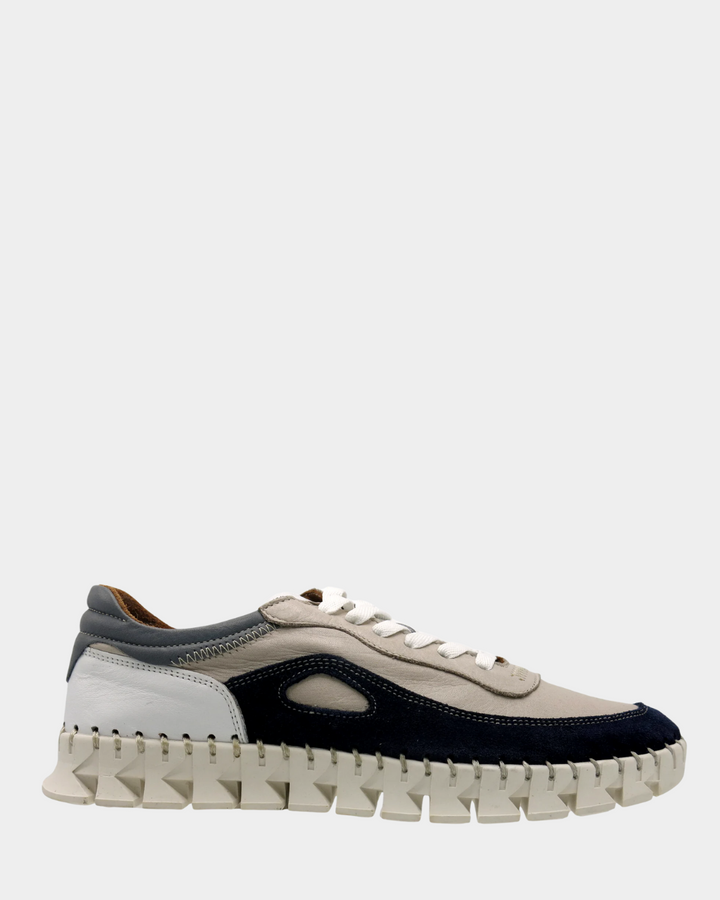 Rilassare Townie Sneakers