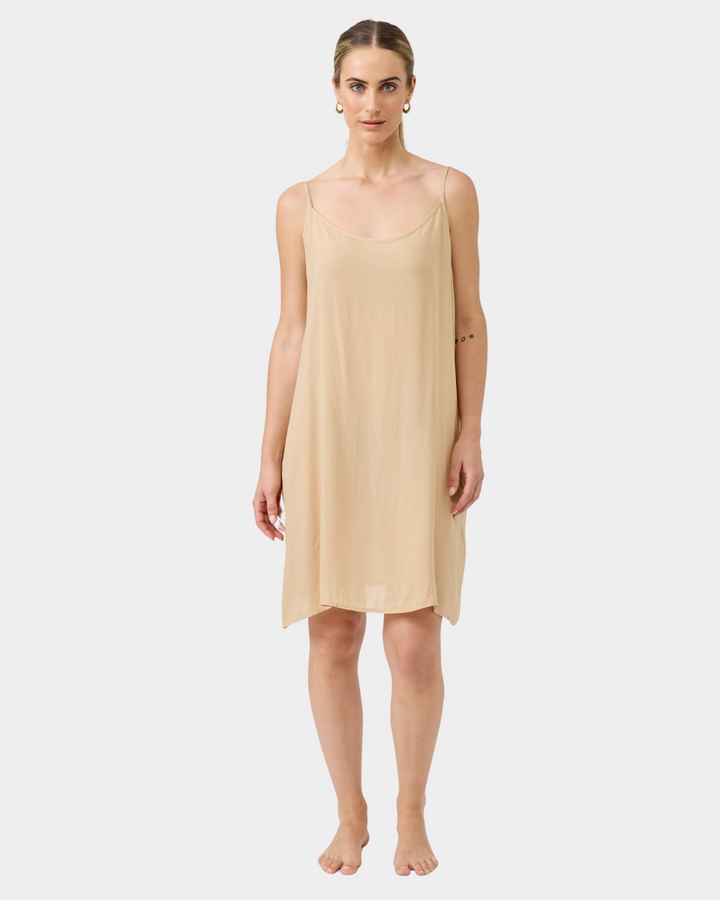 eb & ive Basic Studio Slip