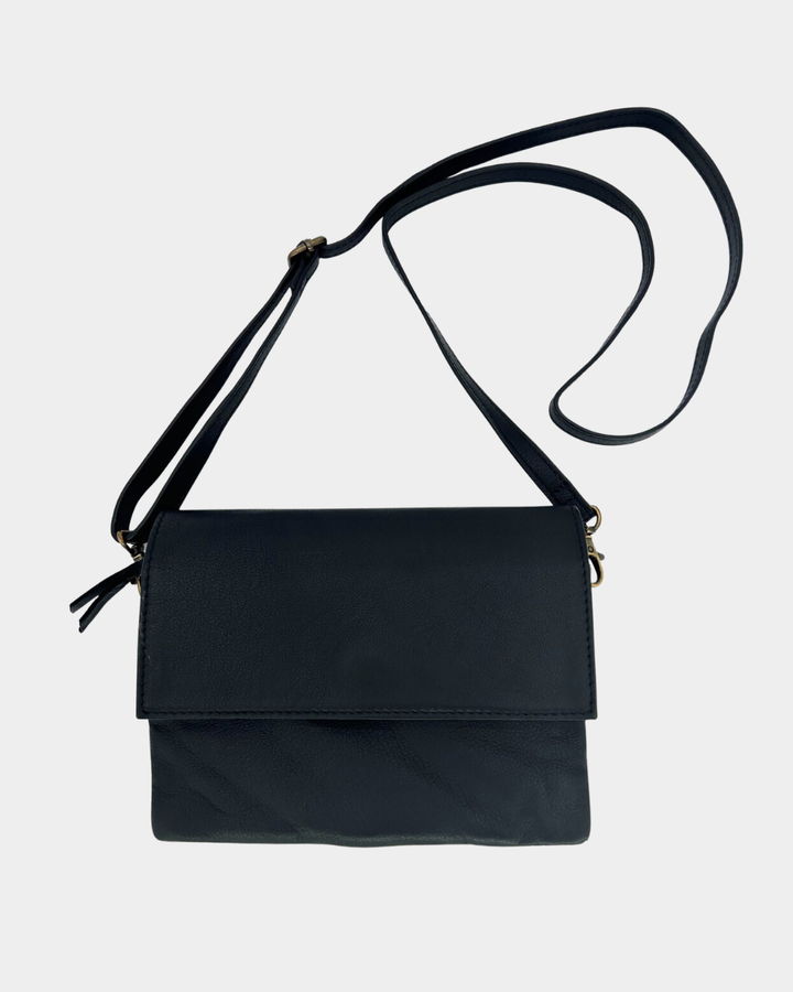 Beau Lux Leather Shoulder Bag