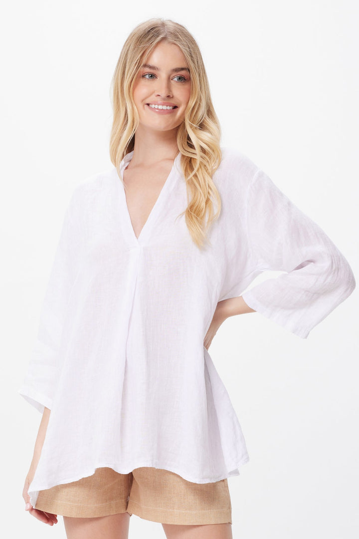 Suzy D Sandi Linen Kimono Sleeve Swing Top