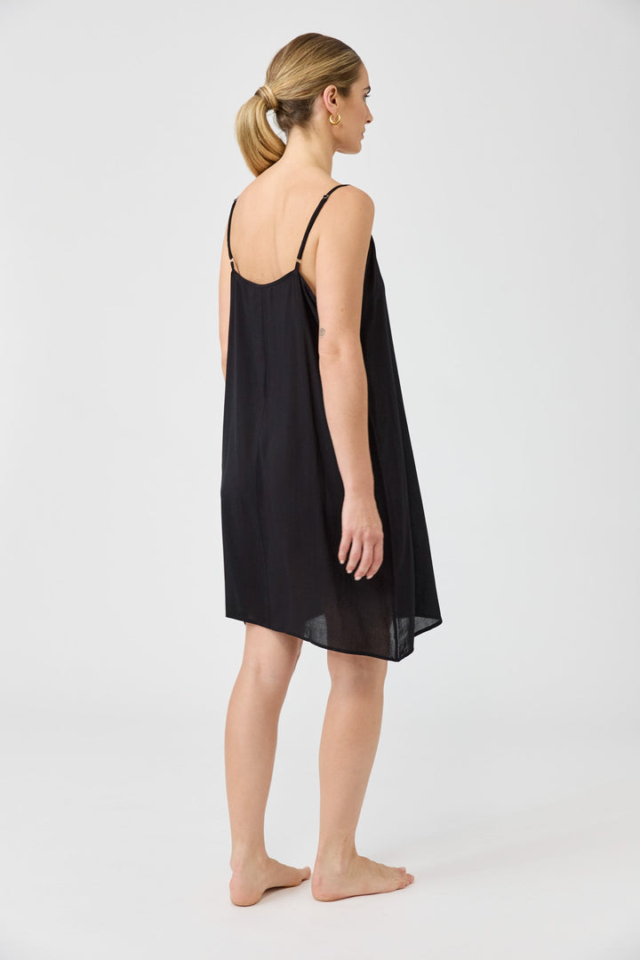 eb & ive Basic Studio Slip