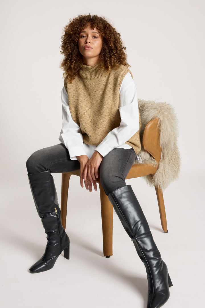 eb & ive Zarda Knit Vest