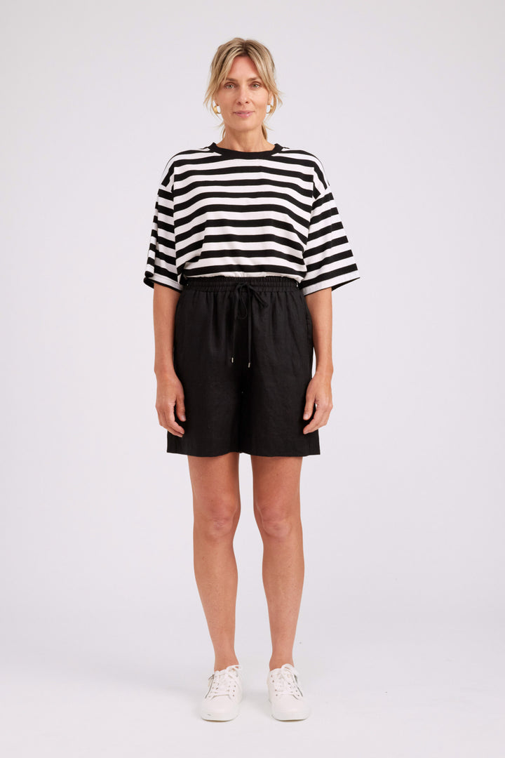 eb &amp; ive Studio Bermuda Short