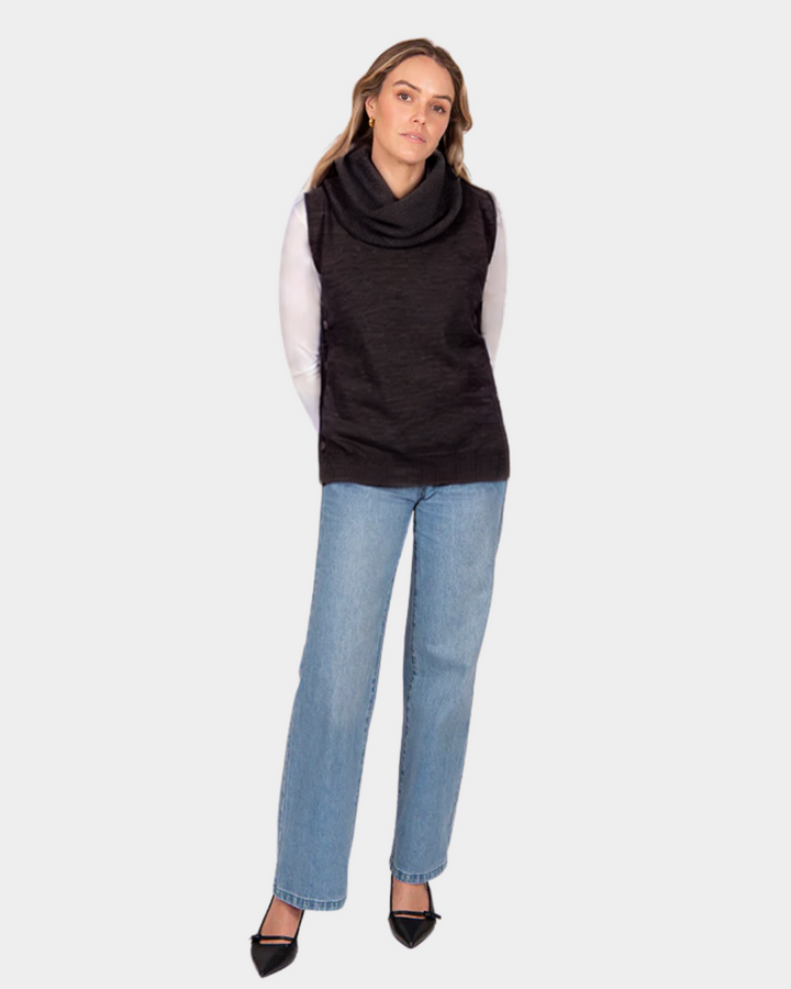 Fields Side Button Crew Neck Vest