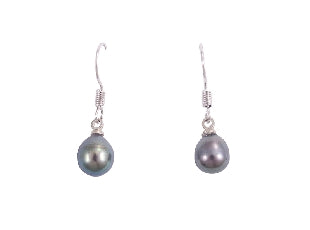 Kiwicraft oval freshwater pearl earrings