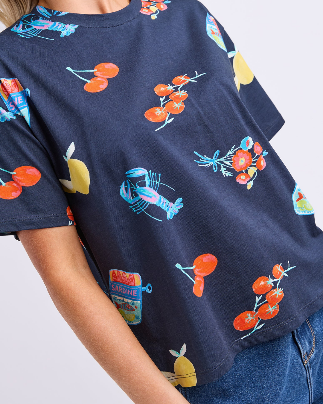 Elm Market Tee