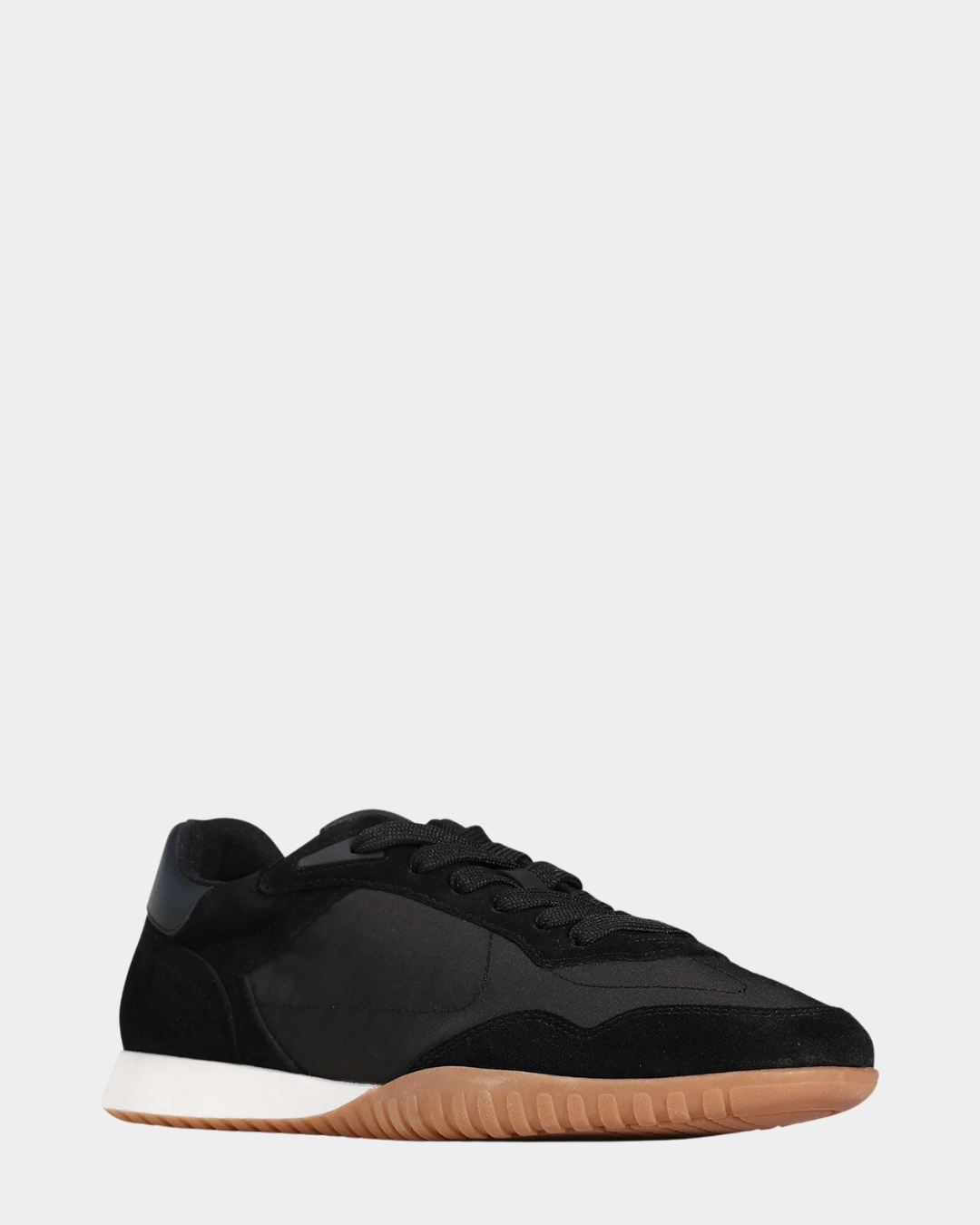 Eos Glide Sneaker - Black