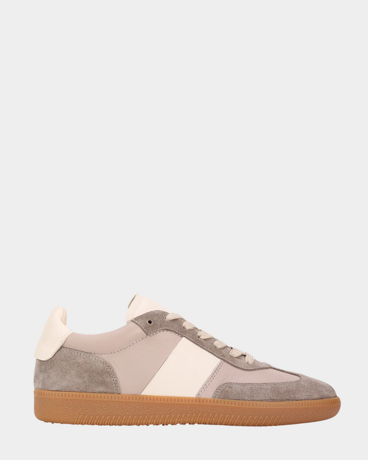 EOS Antigo Sneaker