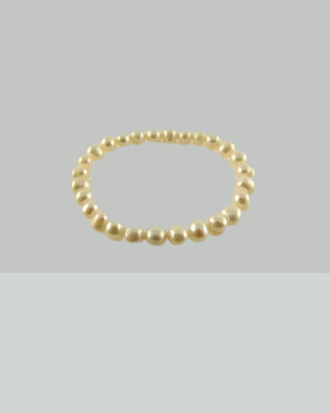 Kiwicraft Pearl Bracelet