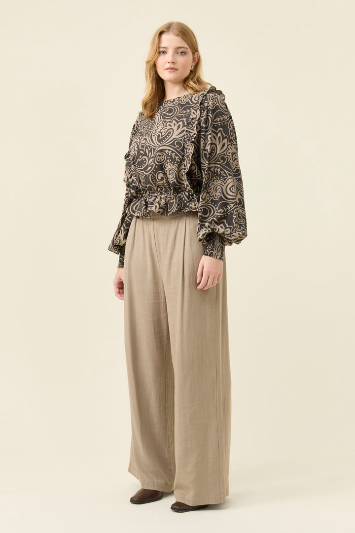 Isle of Mine Grace Top