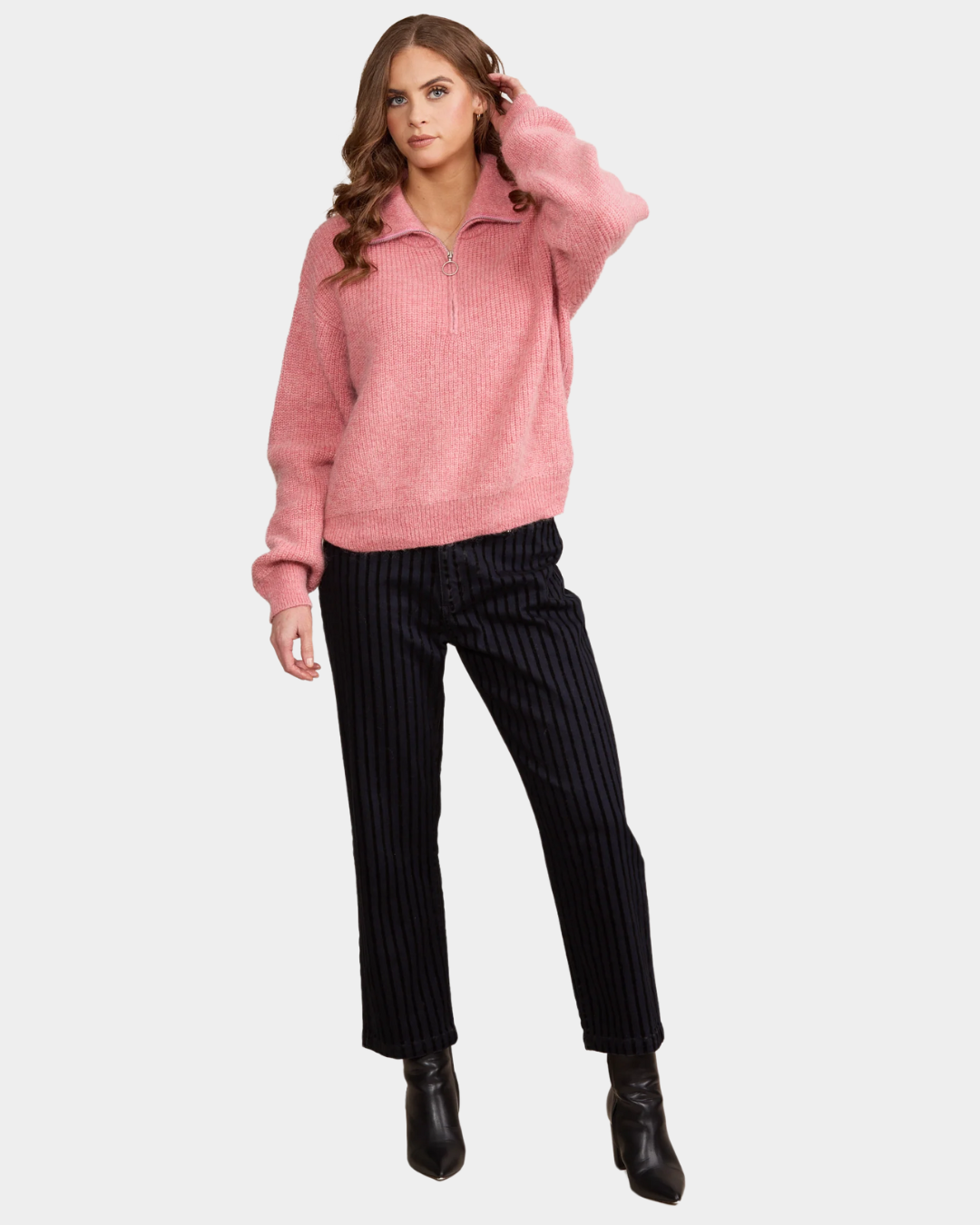 Vassalli Relaxed Fit Half Zip Sweater with Collar