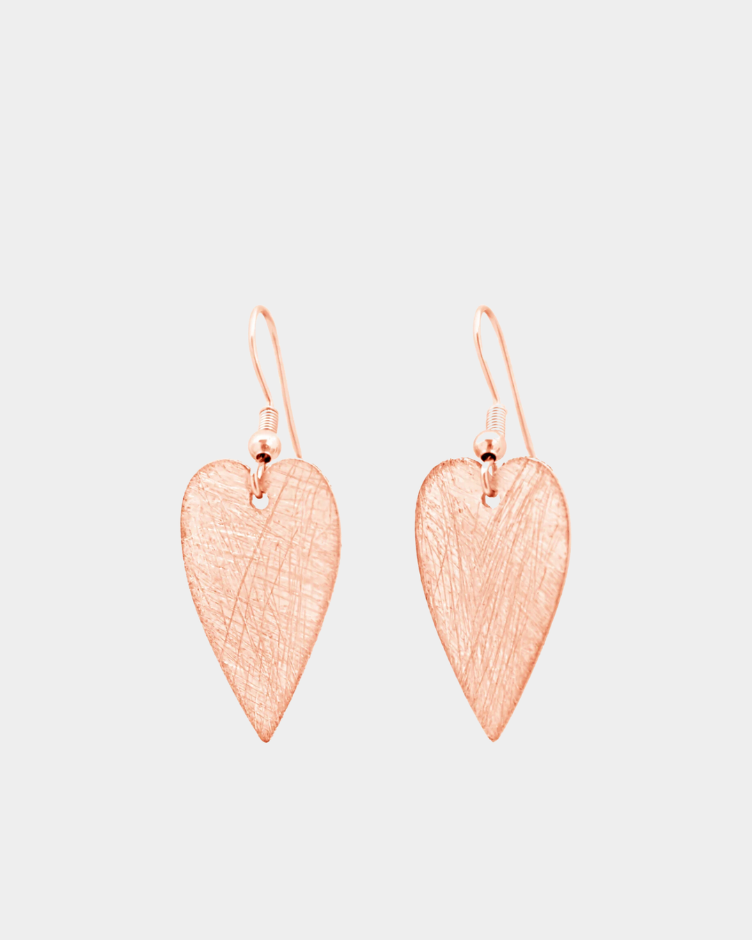 Fabuleux Vous Armour Heart Small Earrings