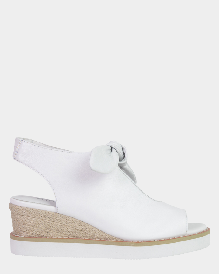 Hinako Mossman White Wedge