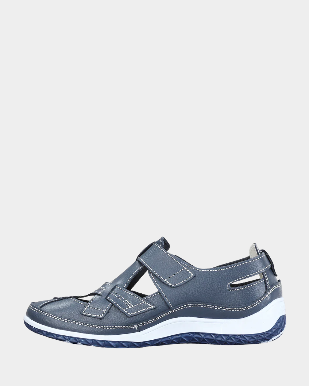 CC Resorts Jackie Sneaker