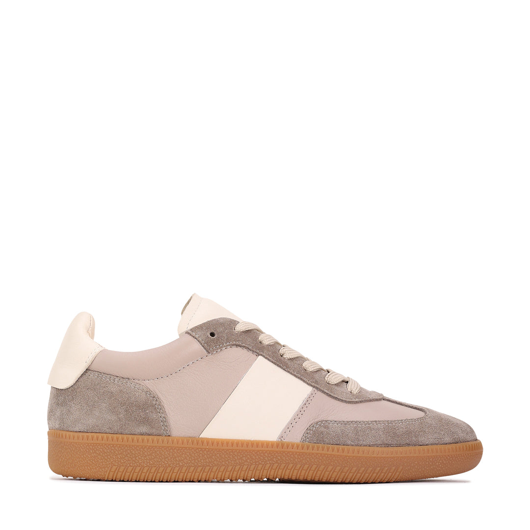 EOS Antigo Sneaker