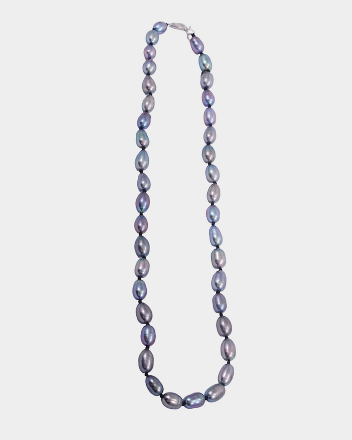 Kiwicraft Black Oval Freshweater Pearl Necklace