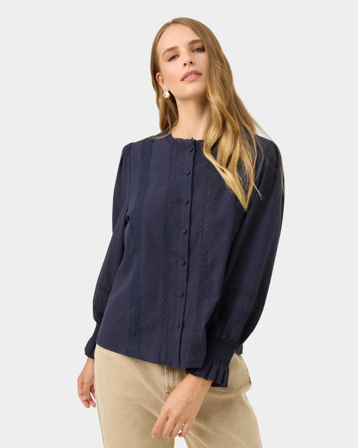 Isle of Mine Maeve Shirt