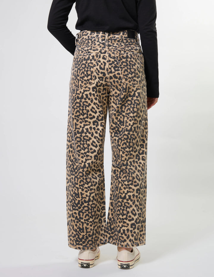 Stella &amp; Gemma Carson Barrel Jean