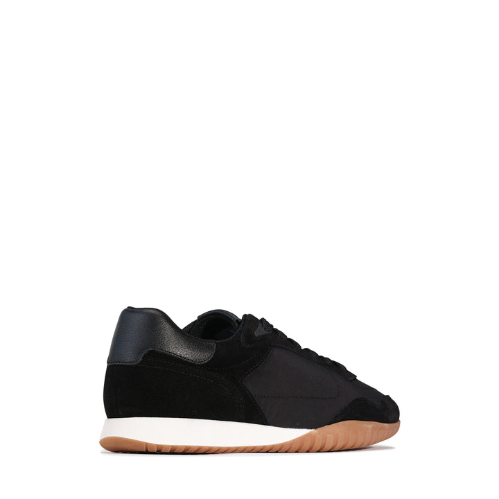 Eos Glide Sneaker - Black