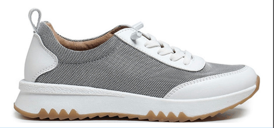 CC Resorts Walky Sneaker