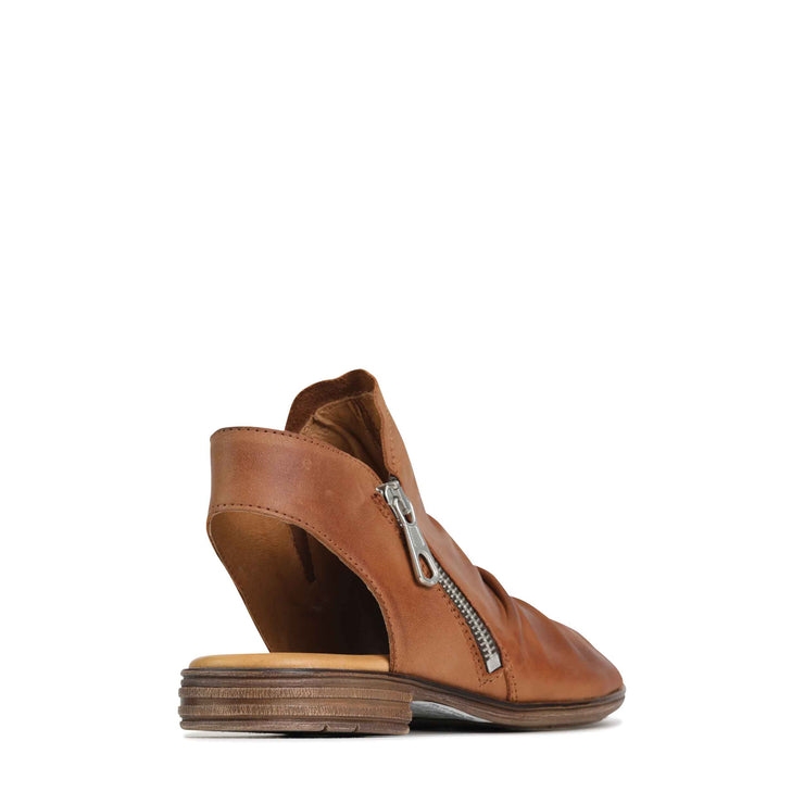EOS Kami Sandal
