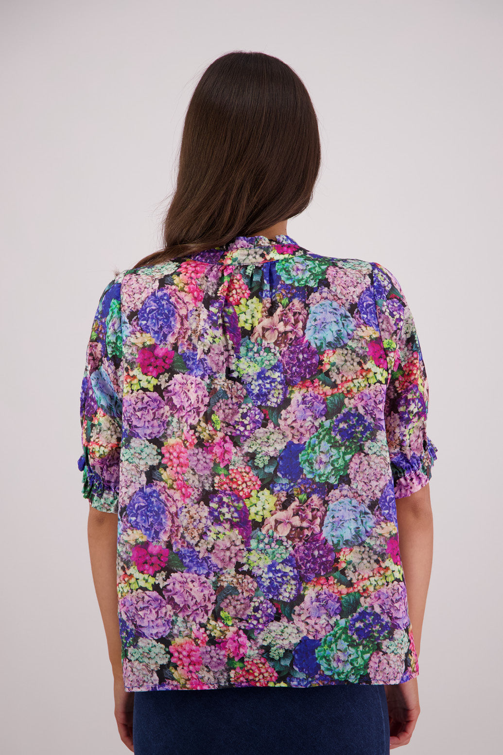 Briarwood Pearly Top