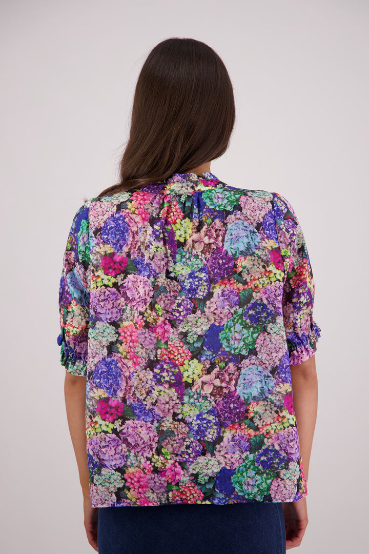 Briarwood Pearly Top