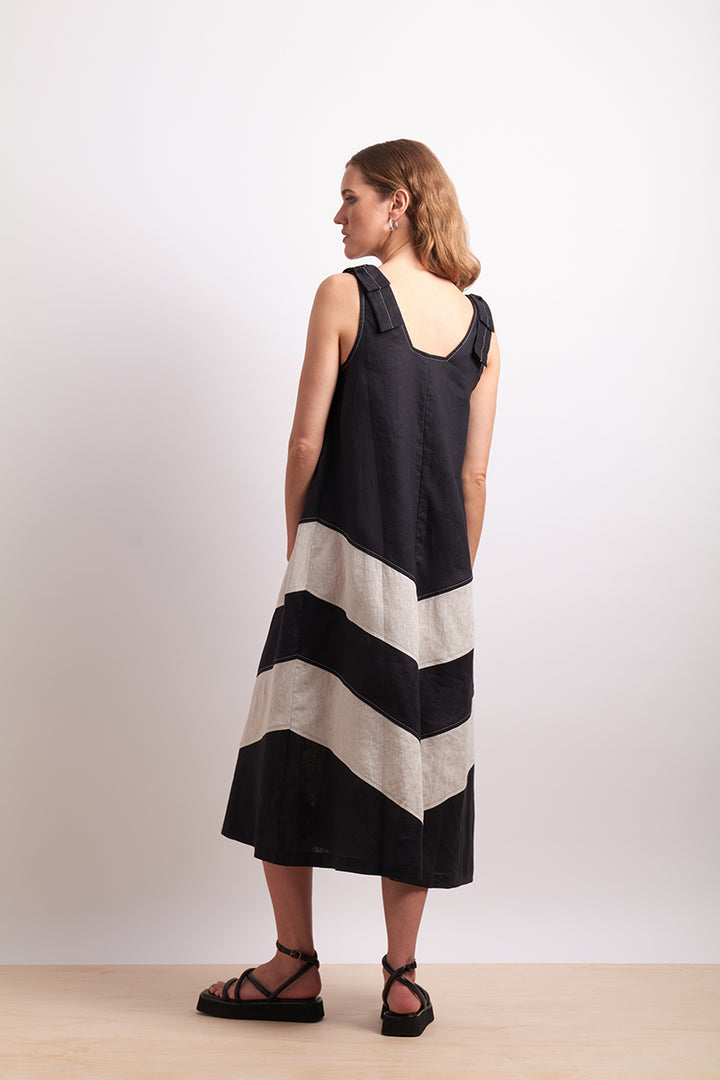 Neris The Mixer Dress