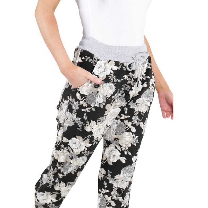 Beau Denver Vintage Floral Jogger