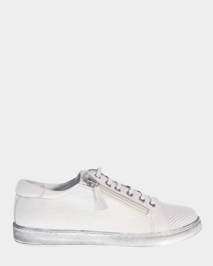Rilassare Tommie Perforated Sneaker