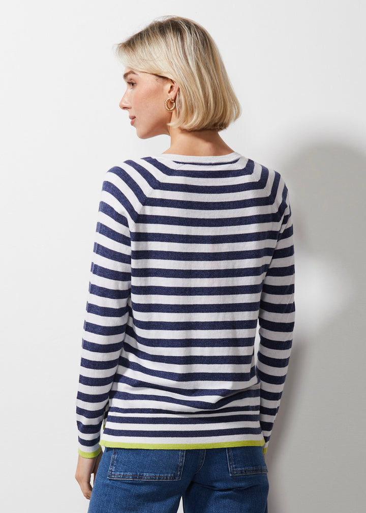 Zaket & Plover Essential Stripe V Neck