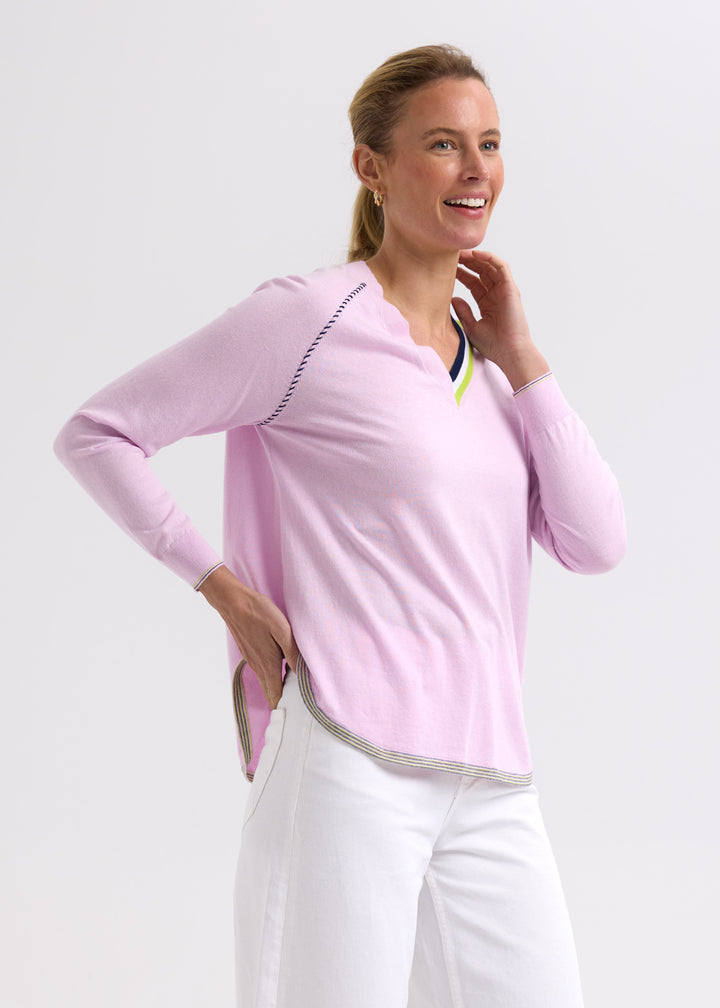 Zaket & Plover Rounded Bottom V Jumper