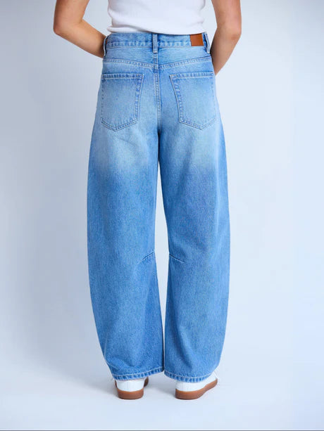 Stella + Gemma Carson Barrel Jean