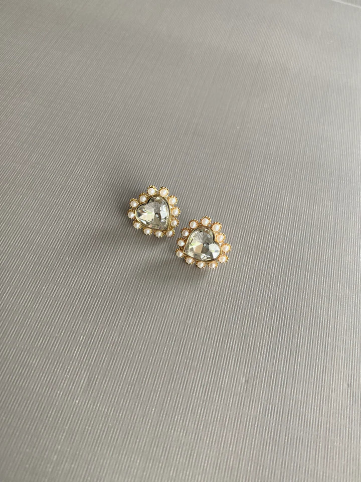 Lilio Handmade Earring