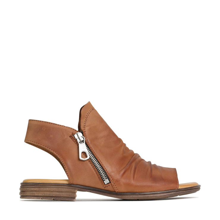 EOS Kami Sandal