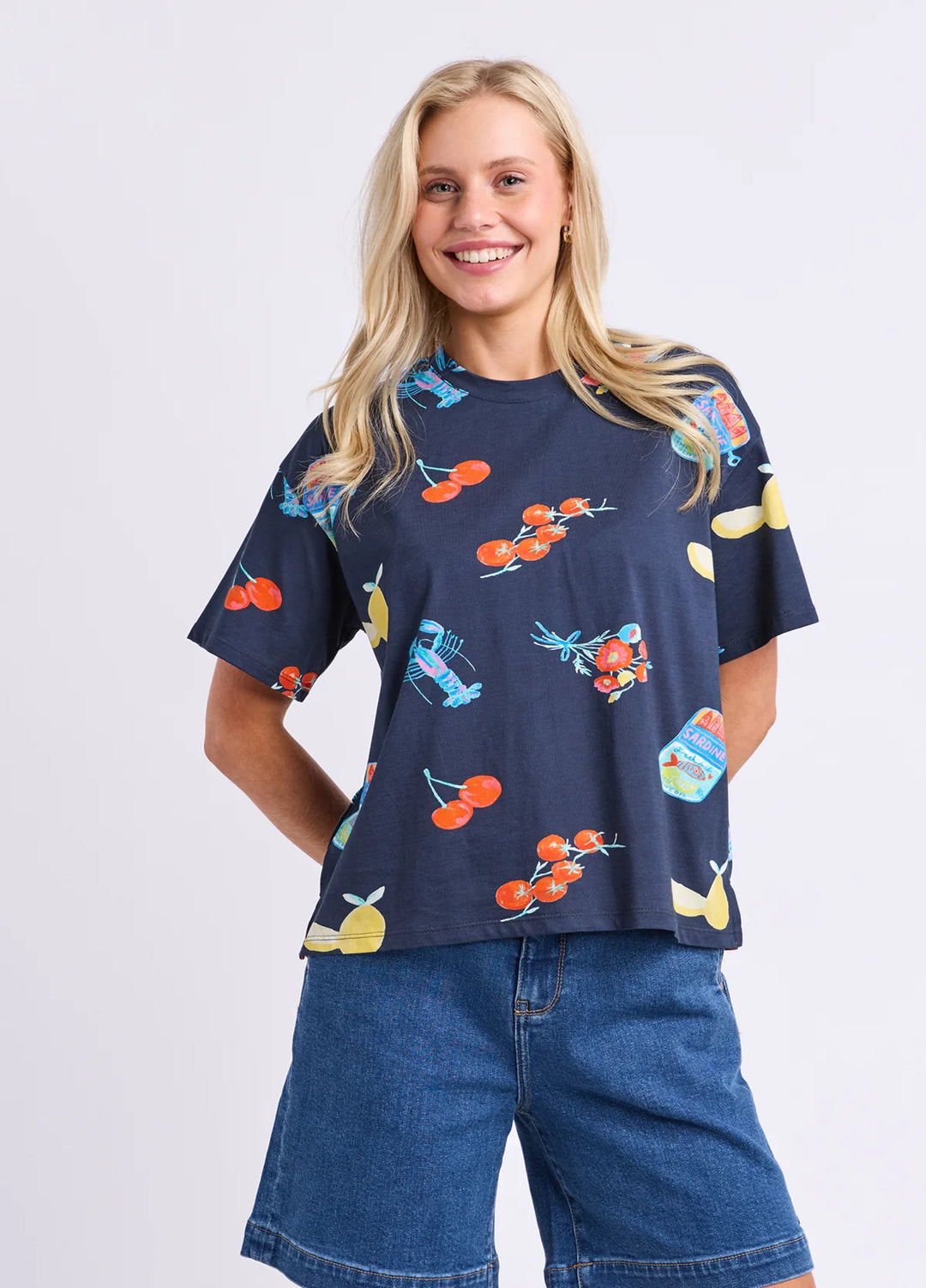 Elm Market Tee