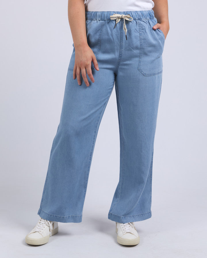 Elm Payton Chambray Pant