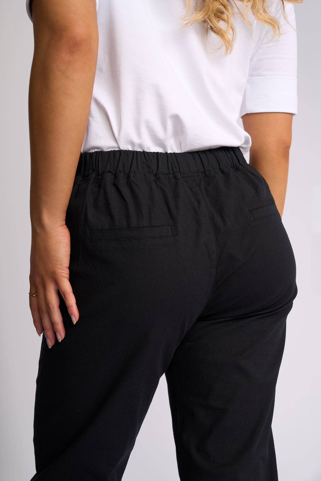 Vassalli Denver 7/8 skinny leg elastic waist pant