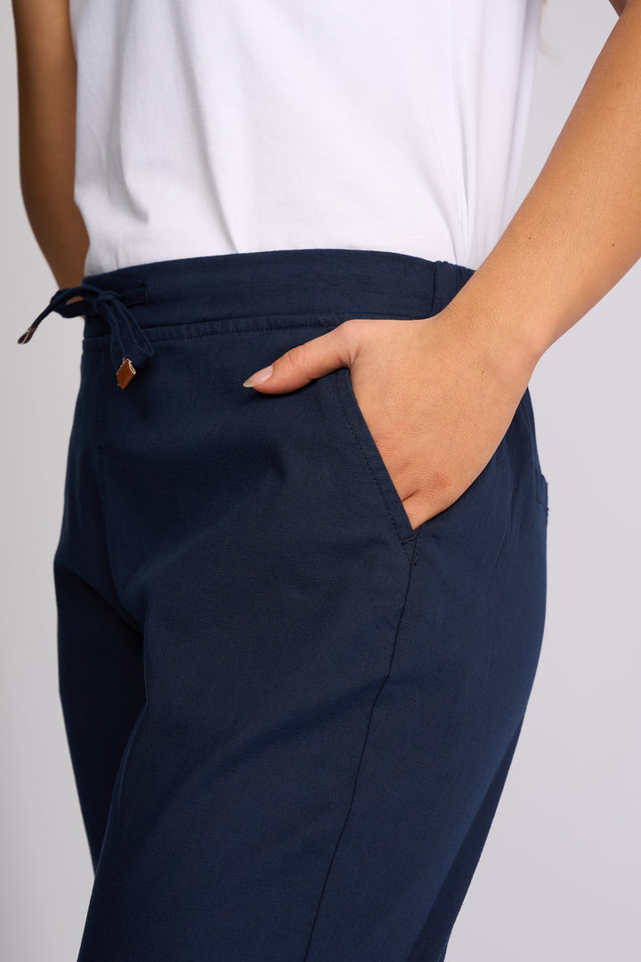 Vassalli Denver 7/8 skinny leg elastic waist pant
