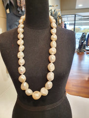 Kiwicraft Large Pearl Necklace